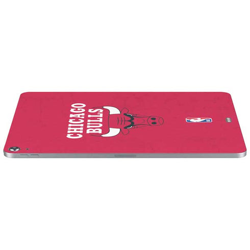 NBA Chicago Bulls Red Distressed Apple iPad Air Skin