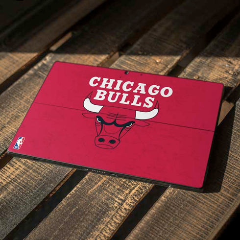 NBA Chicago Bulls Red Distressed Surface Pro 7 Skin