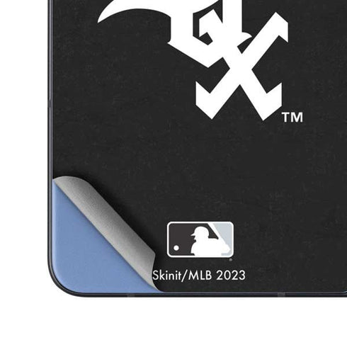 MLB Chicago White Sox - Solid Distressed Galaxy Z Fold5 5G Skin