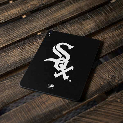MLB Chicago White Sox - Solid Distressed Apple iPad Pro Skin