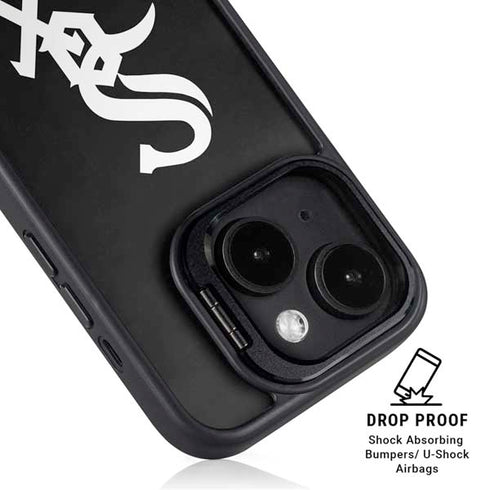 MLB Chicago White Sox - Solid Distressed iPhone 15 Kickstand Case