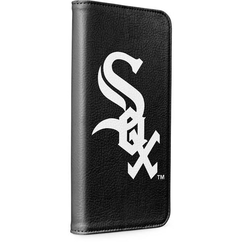 MLB Chicago White Sox - Solid Distressed iPhone 15 Plus Folio Case