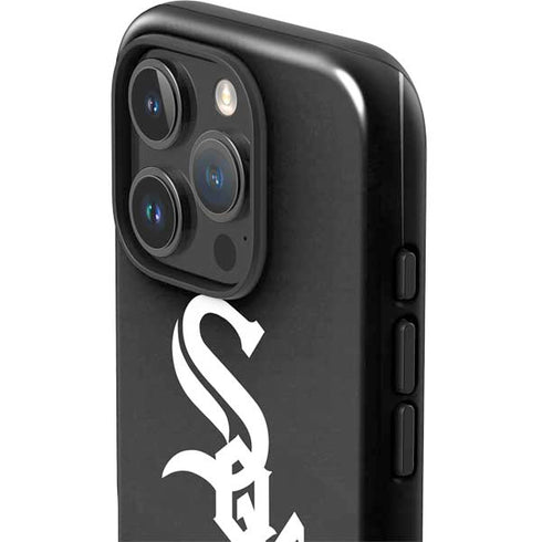 MLB Chicago White Sox - Solid Distressed iPhone 16 Pro Impact Case