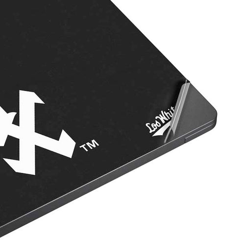 MLB Chicago White Sox - Solid Distressed Surface Laptop 7 13.8in Skin