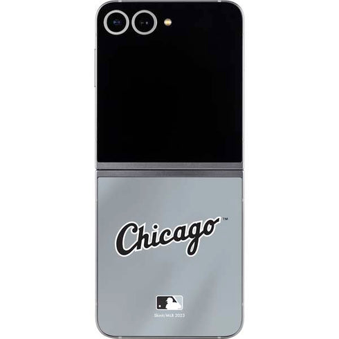 MLB Chicago White Sox Alternate/Away Jersey Galaxy Z Flip6 Skin