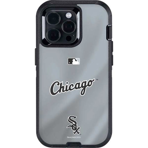 MLB Chicago White Sox Alternate/Away Jersey Otterbox Defender iPhone Skin