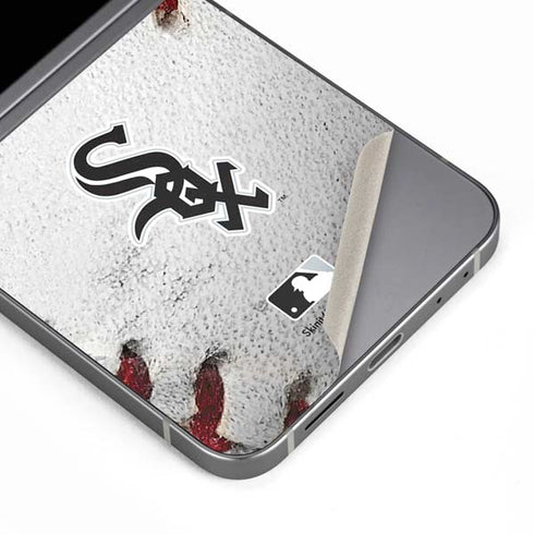 MLB Chicago White Sox Game Ball Galaxy Z Flip6 Skin