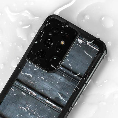 Chipped Blue Wood Galaxy S24 Ultra Waterproof Case