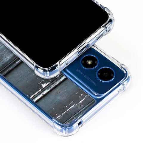 Chipped Blue Wood Moto G Play 4G (2024) Clear Case
