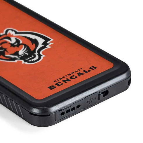NFL Cincinnati Bengals - Alternate Distressed Galaxy S24 Plus Waterproof Case