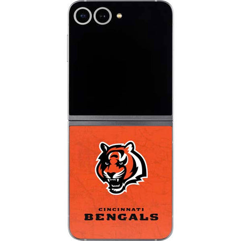 NFL Cincinnati Bengals - Alternate Distressed Galaxy Z Flip6 Skin