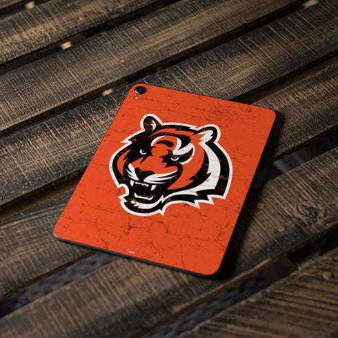 NFL Cincinnati Bengals - Alternate Distressed Apple iPad Pro Skin