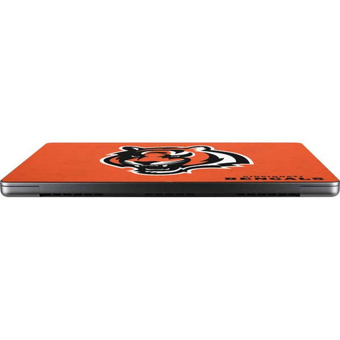 NFL Cincinnati Bengals - Alternate Distressed Apple MacBook Pro 14-inch Skin