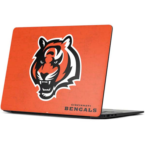 NFL Cincinnati Bengals - Alternate Distressed Surface Laptop 7 13.8in Skin