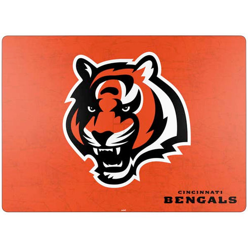 NFL Cincinnati Bengals - Alternate Distressed Surface Laptop 7 13.8in Skin