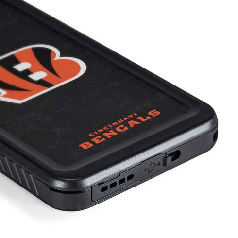 NFL Cincinnati Bengals - Distressed Galaxy S24 Plus Waterproof Case