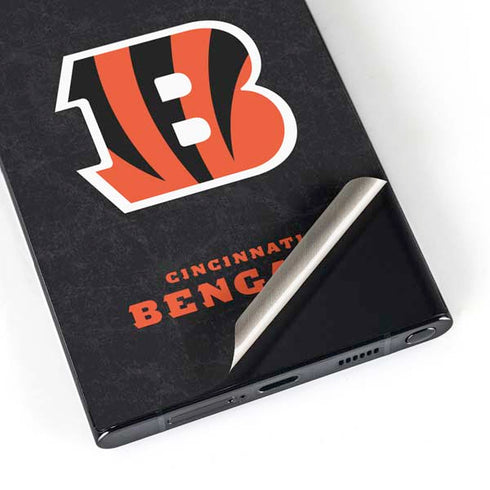 NFL Cincinnati Bengals - Distressed Galaxy S25 Ultra Skin