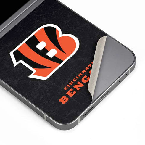 NFL Cincinnati Bengals - Distressed Galaxy Z Flip6 Skin