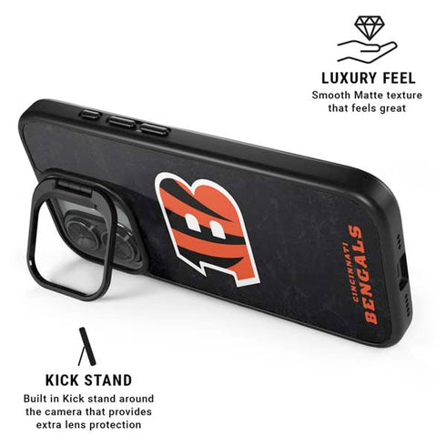 NFL Cincinnati Bengals - Distressed iPhone 17 Kickstand Case
