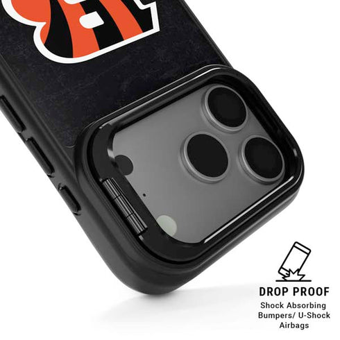 NFL Cincinnati Bengals - Distressed iPhone 17 Pro Max Kickstand Case