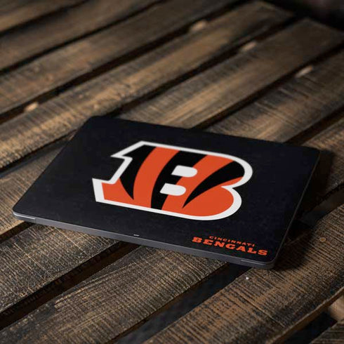 NFL Cincinnati Bengals - Distressed Apple MacBook Air Skin