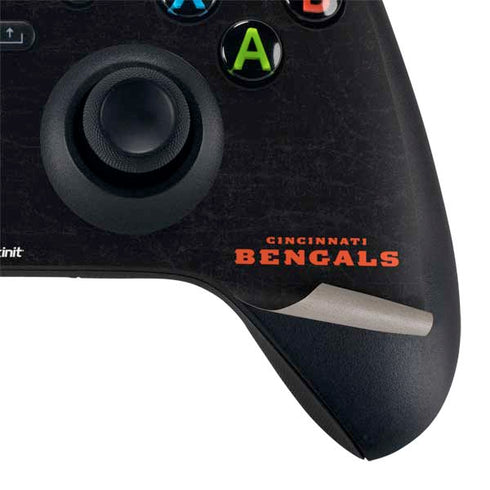 NFL Cincinnati Bengals - Distressed Xbox Series X Bundle Skin
