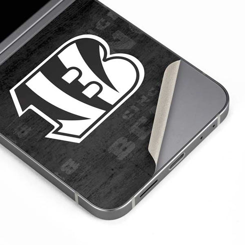 NFL Cincinnati Bengals Black & White Galaxy Z Flip6 Skin