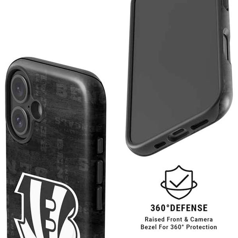 NFL Cincinnati Bengals Black & White iPhone 16 Magsafe Impact Case