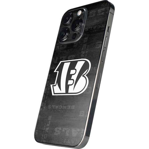 NFL Cincinnati Bengals Black & White iPhone 16 Pro Skin