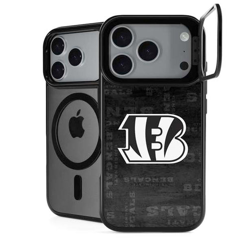 NFL Cincinnati Bengals Black & White iPhone 17 Pro Max Kickstand Case