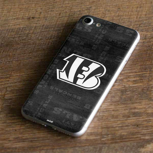 NFL Cincinnati Bengals Black & White iPhone 8 Skin