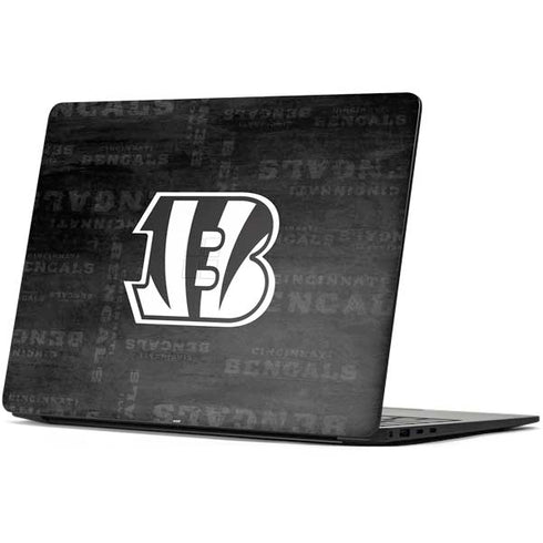NFL Cincinnati Bengals Black & White Surface Laptop 7 15in Skin
