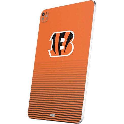NFL Cincinnati Bengals Breakaway iPad Pro 13in M4 (2024) Skin