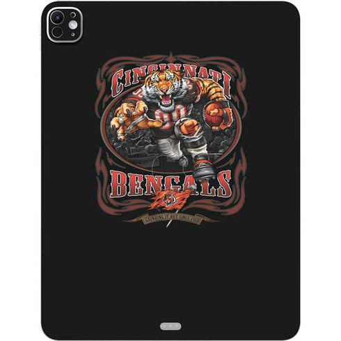 Liquid Blue NFL Cincinnati Bengals Running Back iPad Pro 13in M4 (2024) Skin