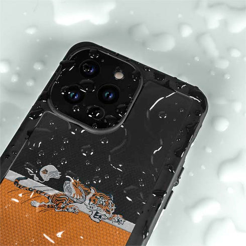 NFL Cincinnati Bengals Vintage iPhone 15 Pro Waterproof Case