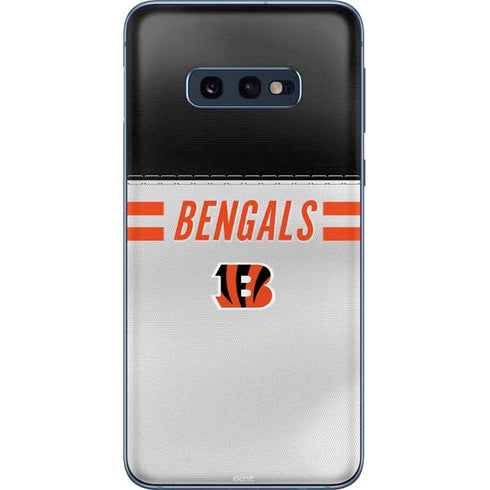 NFL Cincinnati Bengals White Striped Galaxy S10e Skin