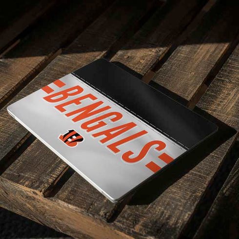 NFL Cincinnati Bengals White Striped Surface Laptop 3 13.5in Skin
