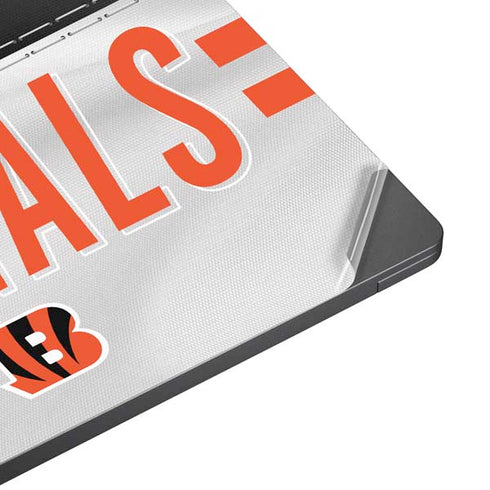 NFL Cincinnati Bengals White Striped Surface Laptop 7 13.8in Skin