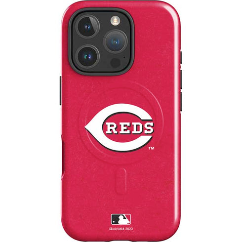MLB Cincinnati Reds - Solid Distressed iPhone 16 Pro Magsafe Impact Case