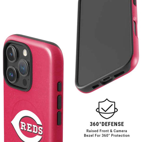 MLB Cincinnati Reds - Solid Distressed iPhone 16 Pro Max Magsafe Impact Case
