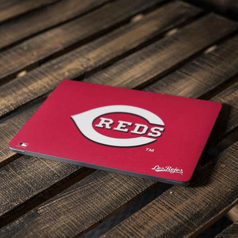 MLB Cincinnati Reds - Solid Distressed Apple MacBook Air Skin