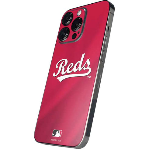 MLB Cincinnati Reds Alternate/Away Jersey iPhone 15 Pro Max Skin