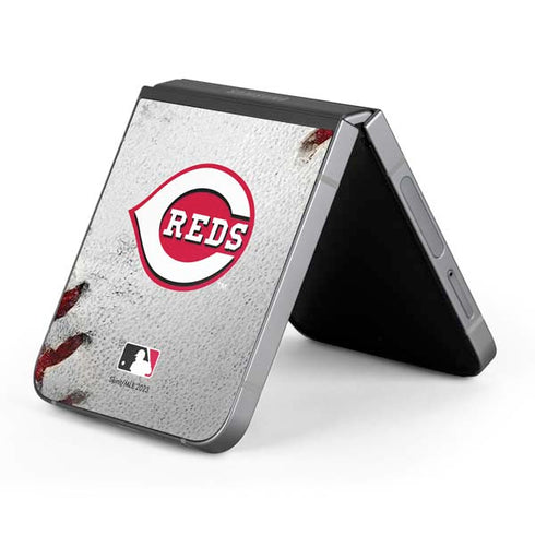 MLB Cincinnati Reds Game Ball Galaxy Z Flip6 Skin