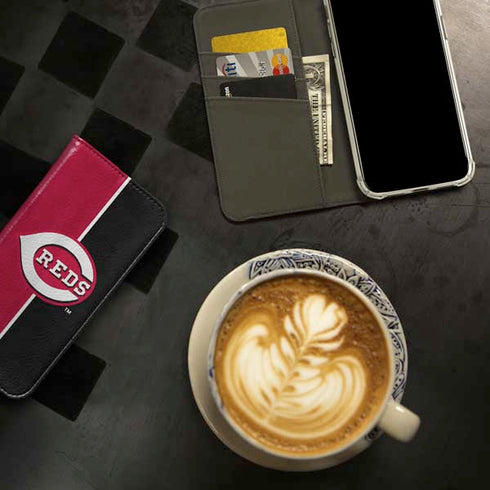 MLB Cincinnati Reds Split iPhone 15 Folio Case