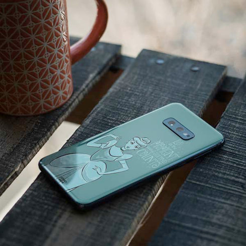 Disney Princess Cinderella Live in the Moment Art Galaxy S10e Skin