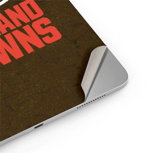 NFL Cleveland Browns Distressed iPad Pro 13in M4 (2024) Skin