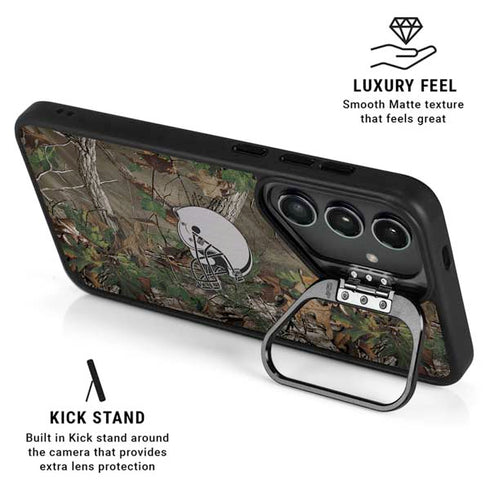 NFL Cleveland Browns Realtree Xtra Green Camo Galaxy S25 Kickstand Case