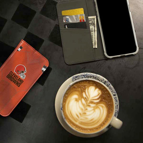 NFL Cleveland Browns Team Jersey iPhone 15 Pro Max Folio Case