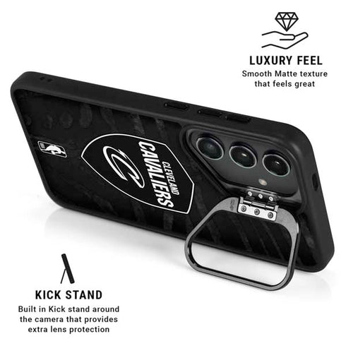 NBA Cleveland Cavaliers Black Animal Print Galaxy S25 Kickstand Case