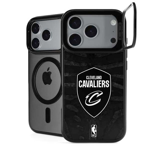 NBA Cleveland Cavaliers Black Animal Print iPhone 18 Pro Kickstand Case